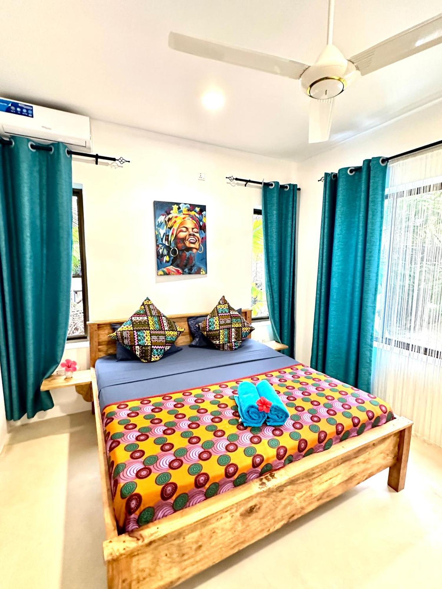 Sand Beach Boutique Apartments 브웨주 외부 사진