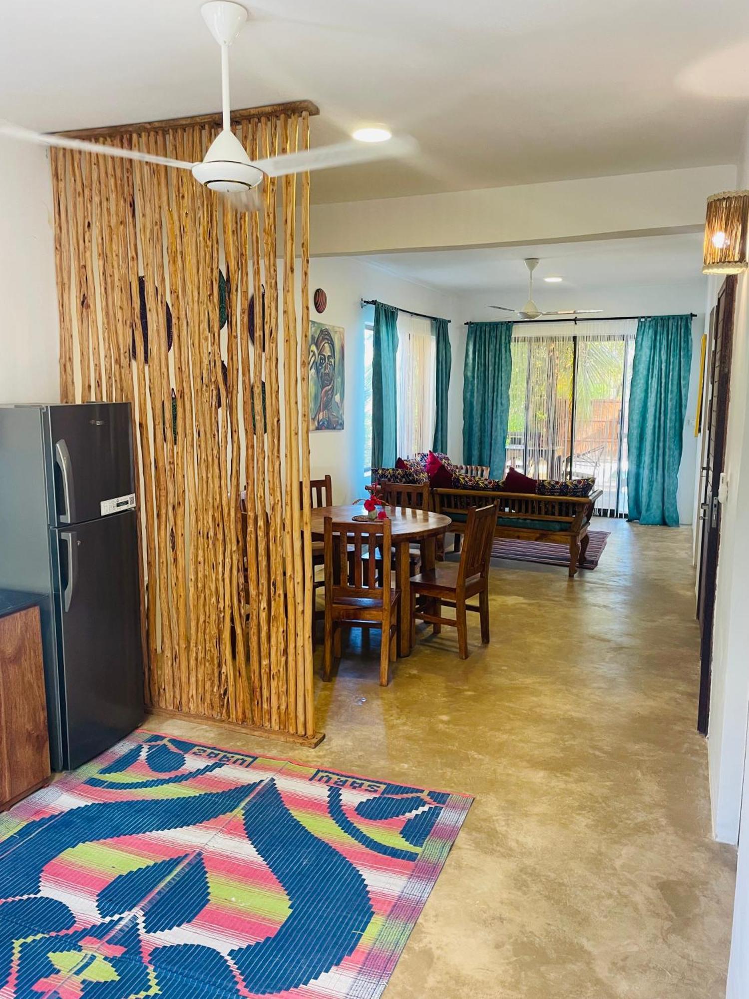 Sand Beach Boutique Apartments 브웨주 외부 사진