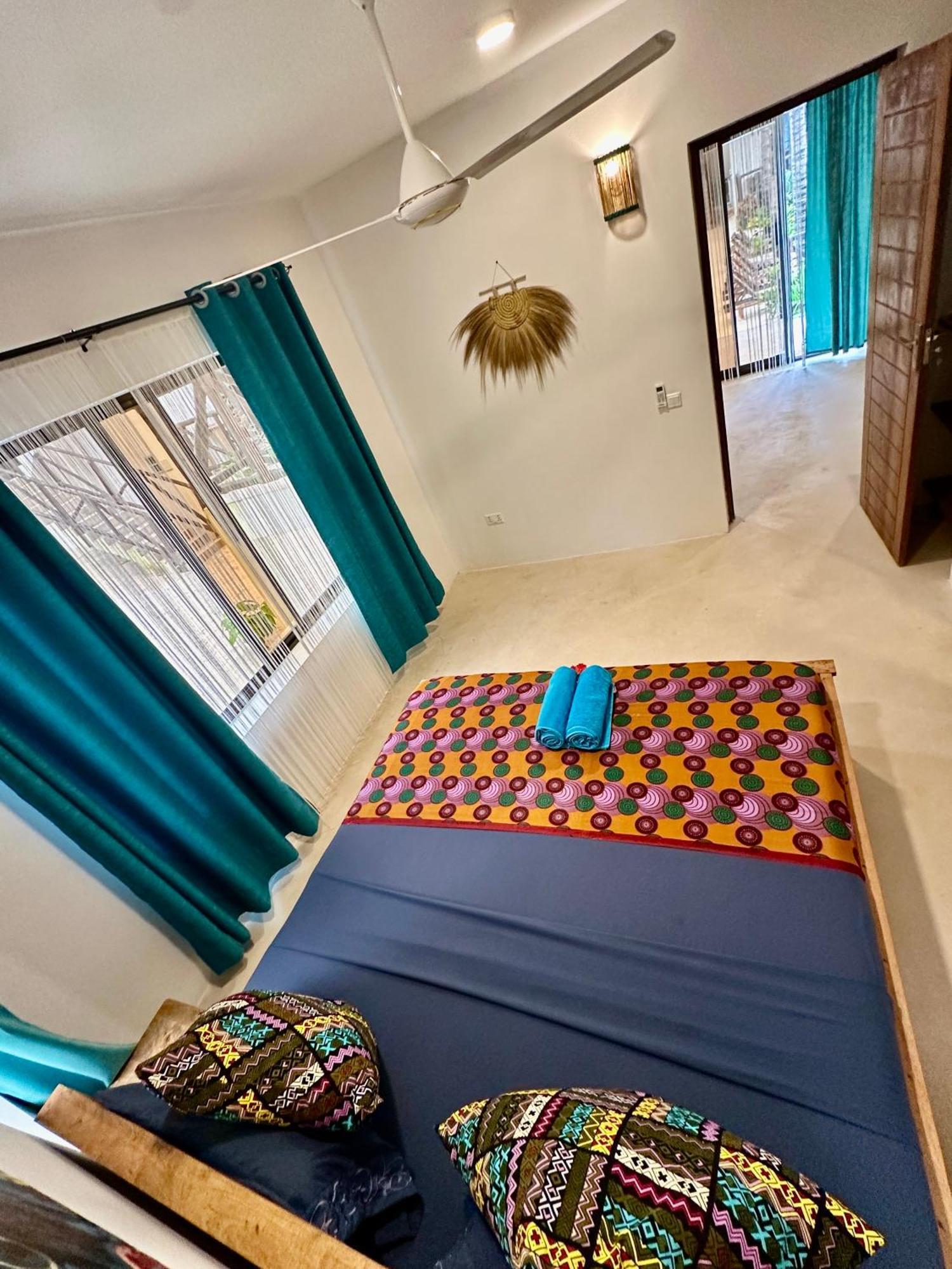 Sand Beach Boutique Apartments 브웨주 외부 사진