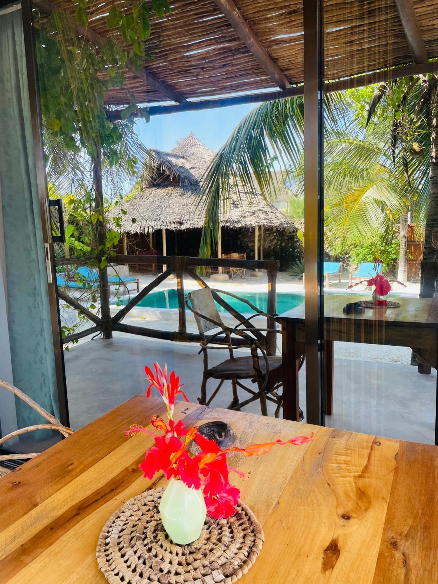 Sand Beach Boutique Apartments 브웨주 외부 사진